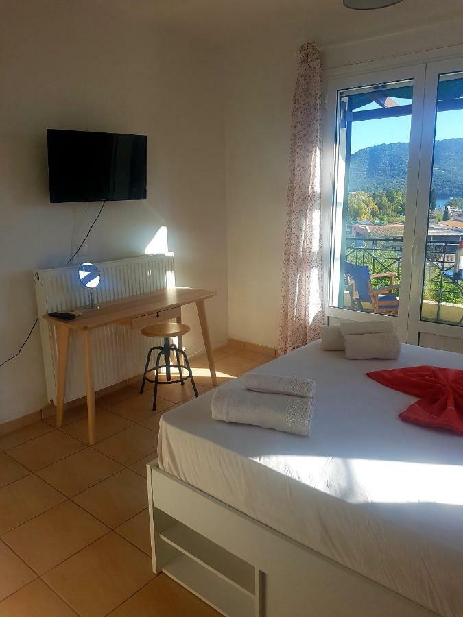 Elaia Country Living Villa Galatás Eksteriør bilde