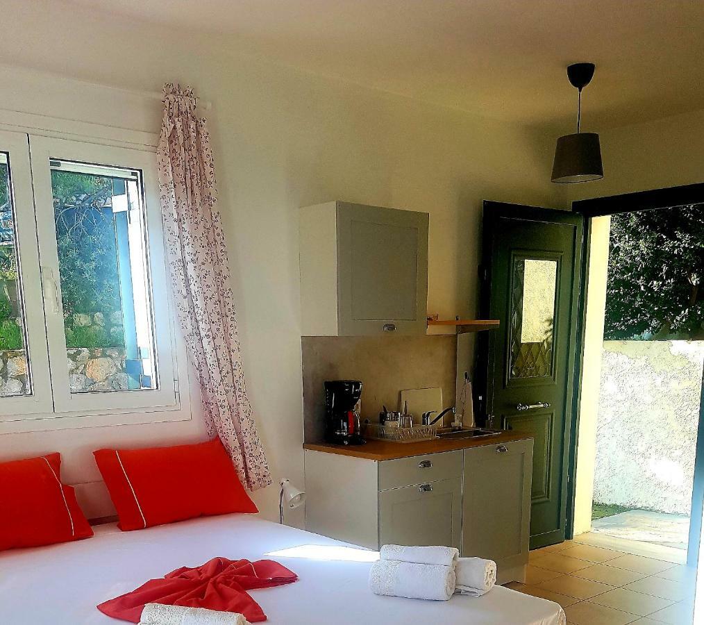 Elaia Country Living Villa Galatás Eksteriør bilde